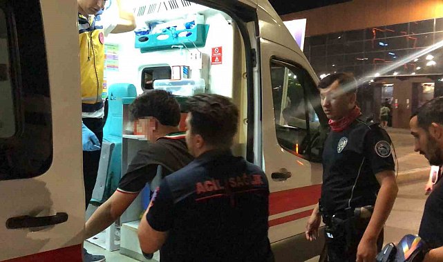 Elazığ'da bıçaklanan 14 yaşındaki çocuk yaralandı