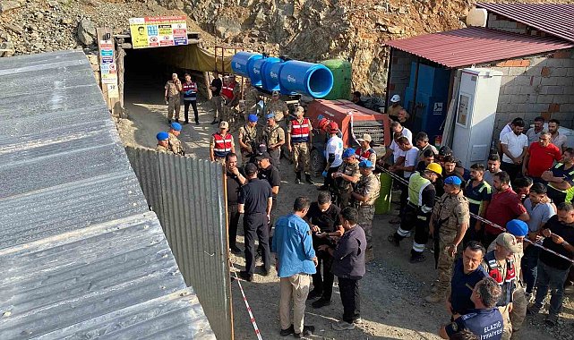Elazığ'da göçük altında kalan işçinin cansız bedenine ulaşıldı