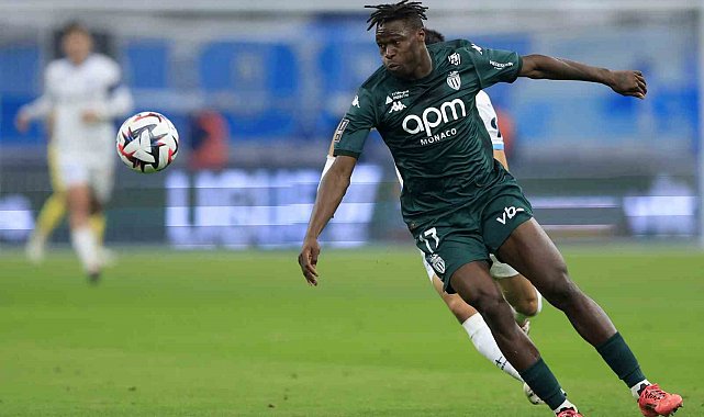 Engin Fırat: "Singo, Galatasaray'ı hem ligde hem Avrupa'da yukarı taşır"