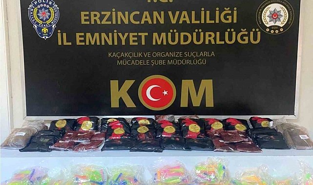 Erzincan'da kaçak nargile tütünü ile sipsi ele geçirildi
