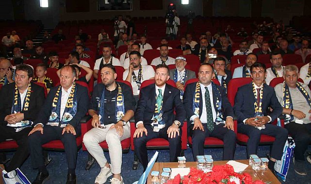 Erzurumspor FK Başkanı Dal güven tazeledi