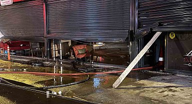 Faciaya ramak kala... Bilinçsizce yakılan ateş, 4 dükkana felaketi yaşattı