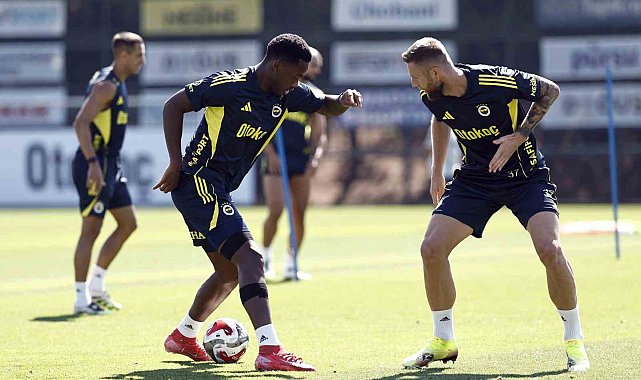 Fenerbahçe, Feyenoord maçı hazırlıklarını sürdürdü