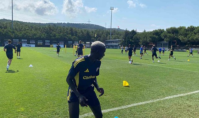 Fenerbahçe, Feyenoord maçı hazırlıklarını tamamladı