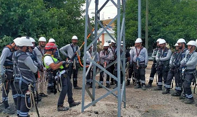 Fırat EDAŞ'tan saha çalışanlarına 'Yüksekte Güvenli Çalışma Eğitimi'
