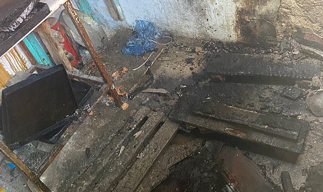 Fırında unutulan yemek az daha evi yakıyordu