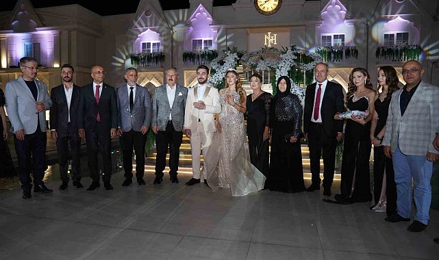 Gazeteci Azim Deniz'in mutlu günü