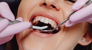 Gebelikte Ağız ve Diş Bakımı: Dikkat Edilmesi Gerekenler