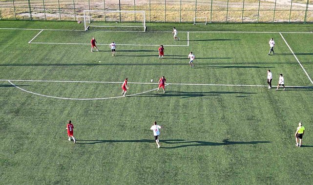 Geçmiş ile bugünü buluşturan futbol maçı