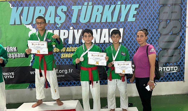 Genç sporcu Umuthan Yağcı'dan madalya