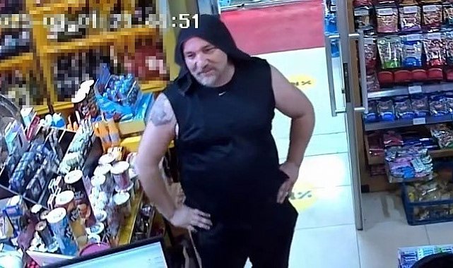 Gülerken bir anda yere yığıldı, hayatını kaybetti