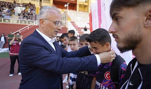 Gümüşhane'de "Aile Yılı" futbol turnuvası sona erdi