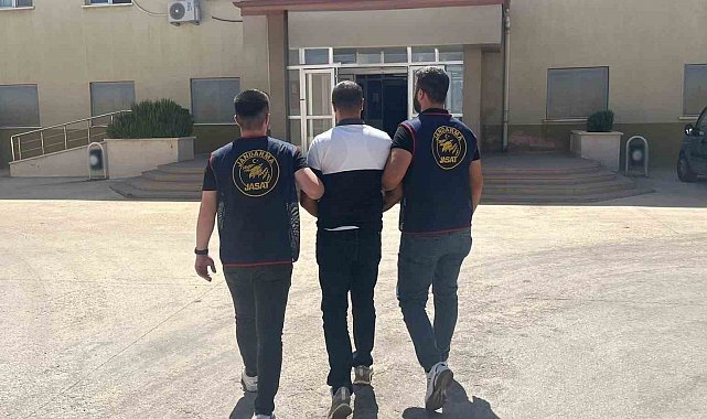 Hırsızlık suçundan kesinleşmiş hapis cezasıyla aranan şahıs yakalandı
