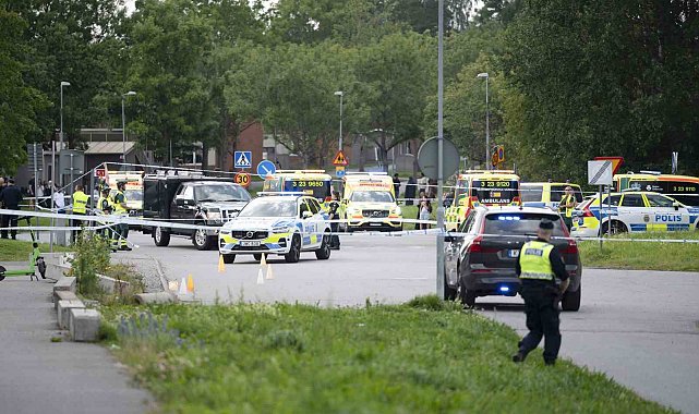 İsveç'te cuma namazı sonrası silahlı saldırı: 2 yaralı