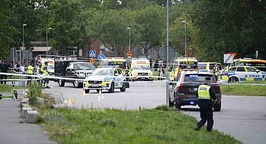 İsveç'te cuma namazı sonrası silahlı saldırı: 2 yaralı