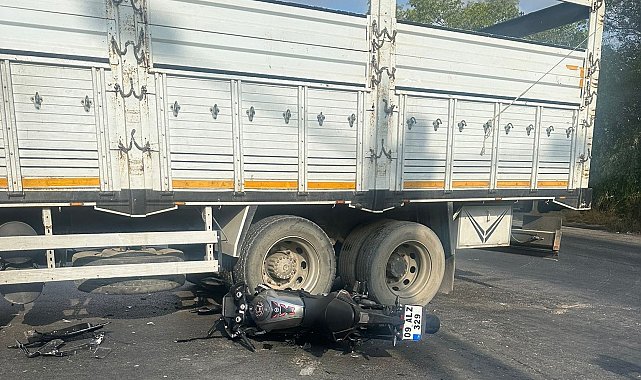 İzmir'de motosiklet sürücüsü genç, kaza kurbanı