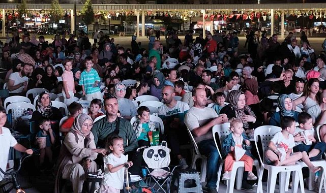 İzmit'te yıldızların altında "Rafadan Tayfa" keyfi