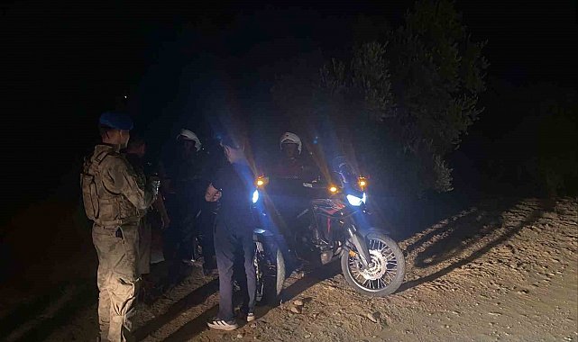 Jandarma ekipleri incir hırsızlarını suçüstü yakaladı