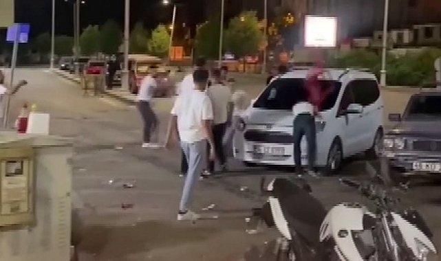 Kahramanmaraş'ta araca taşlı saldırı