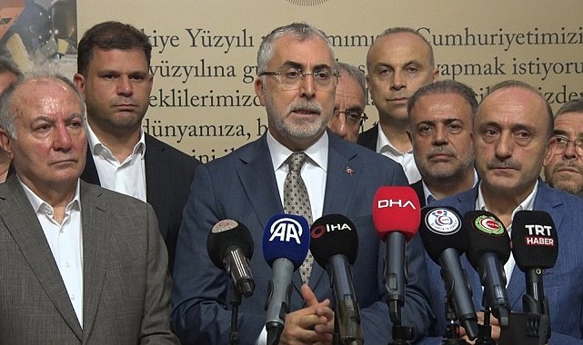 Kamu Çerçeve Protokolünde TÜRK-İŞ ve HAK-İŞ işverenle anlaşma sağladı