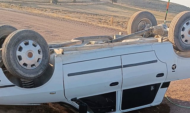 Karaman'da kontrolden çıkan pikap devrildi: 1 yaralı