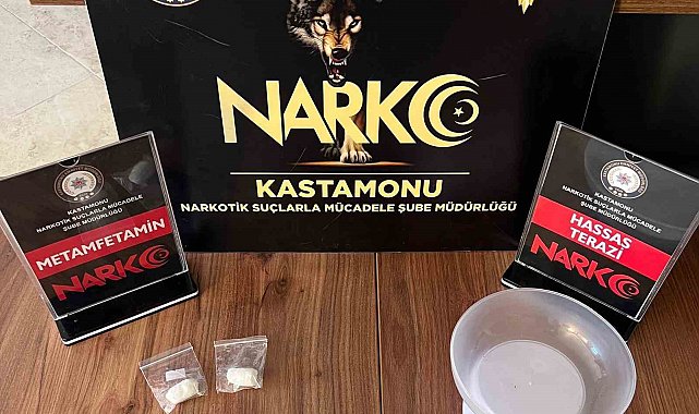 Kastamonu'da uyuşturucuyla yakalanan 2 şüpheli tutuklandı