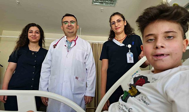 Kayseri'de kamyonun çarptığı çocuk, palyatif servisinde sevgiyle iyileşiyor