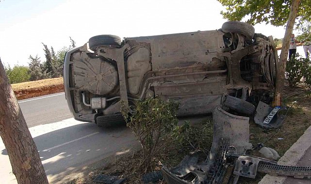 Kilis'te iki otomobil çarpıştı: 2 yaralı