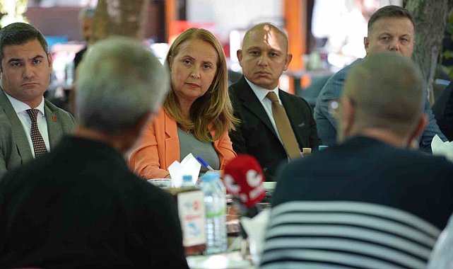 Kırıkkale Belediye Başkanı Önal ve CHP heyeti Kırıkkale'de basınla buluştu