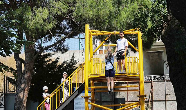 Küçükçekmece Belediyesi macera parklarına ziyaretçi akını