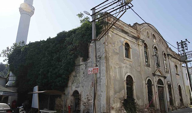 Kültür ve Turizm Bakanlığı'ndan Bursa'daki o kilise hakkında CHP'li belediyeye tahsis kararı