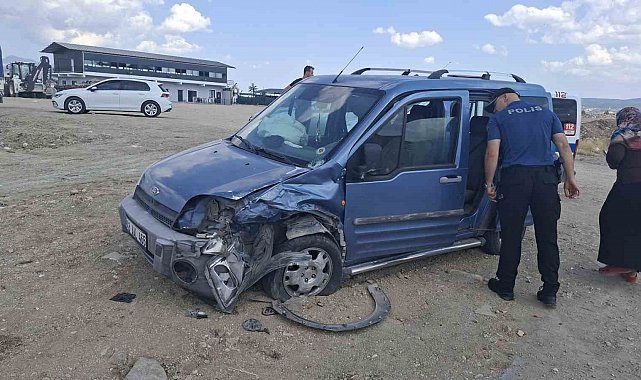 Kütahya Hisarcık'ta trafik kazası: 2 yaralı