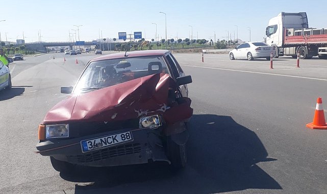 Malatya'da iki otomobil çarpıştı: 2 yaralı