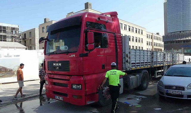 Malatya'da tır yayaya çarptı: 1 yaralı