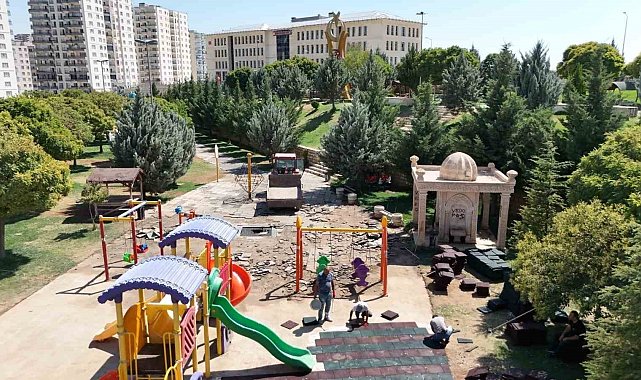 Mardin Büyükşehir Belediyesi Recep Tayyip Erdoğan Parkı'nı yeniliyor