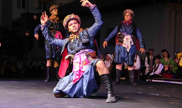 Menteşe 1. Uluslararası Halk Dansları Şenliği başladı