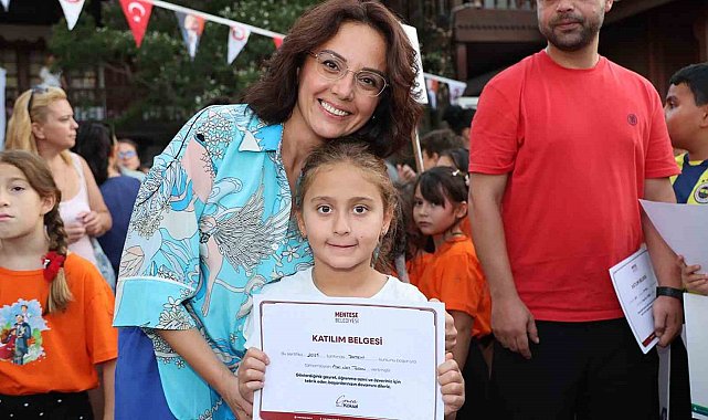 Menteşe Belediyesi yaz kursları coşkulu etkinlikle sona erdi