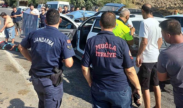 Milas'ta iki kaza: 4 yaralı 1 ölü