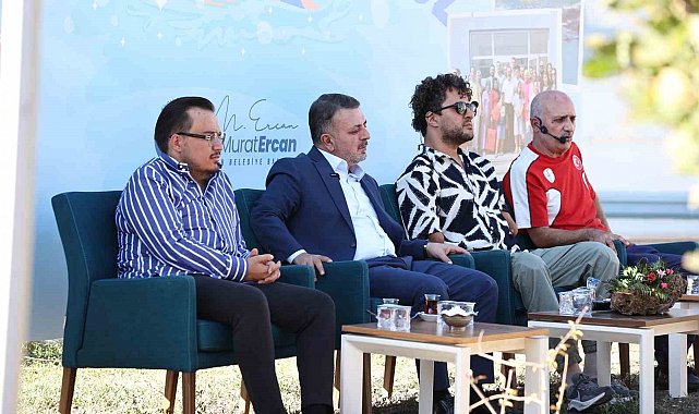 Milli yüzücü Hamit Demir, başarı hikayesini Sincan'da paylaştı