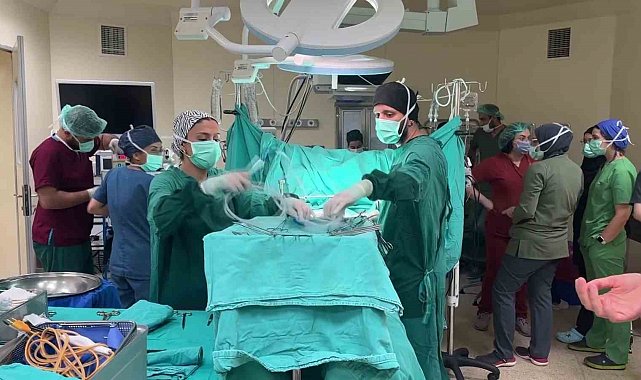 Motosiklet kazası sonrası beyin ölümü gerçekleşen genç kızın organları 3 kişiye umut oldu