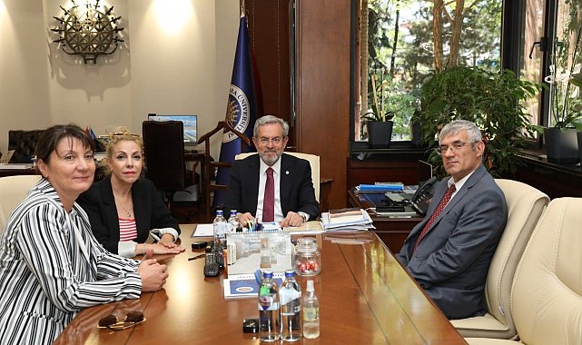 Muhabirler Derneği'nden Ankara Üniversitesi Rektörü Prof. Dr. Necdet Ünüvar'a ziyaret