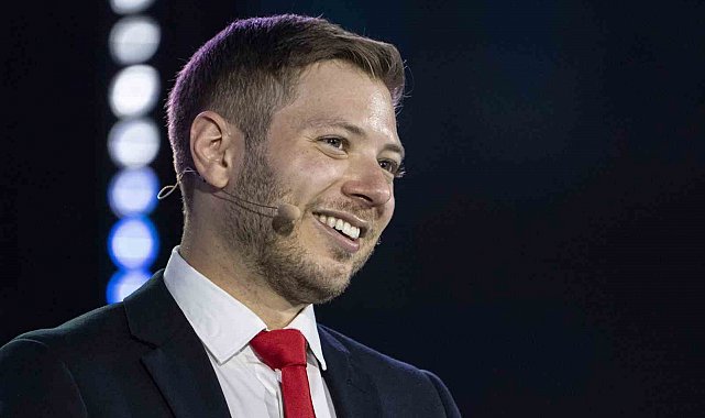 Netanyahu'nun oğlu Katar Emiri Al Thani ve annesini hedef aldı: "Al Thani ve annesi günümüzün Hitler ve Goebbels'idir"