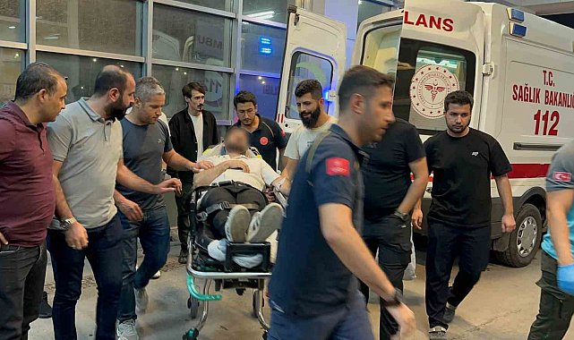 Olay yerine giden polis ekipleri kaza yaptı: 4'ü polis 5 yaralı