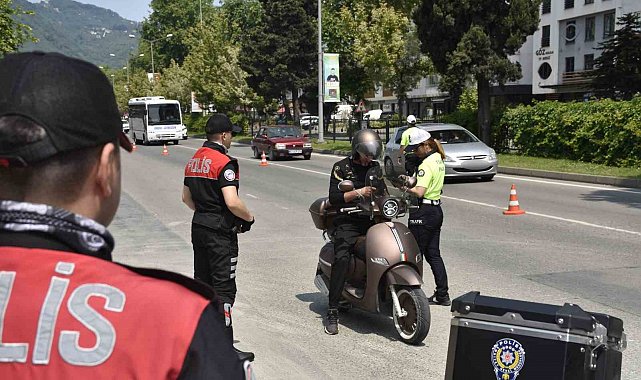 Ordu'da bir haftada 18 binden fazla araç ve sürücüsü denetledi