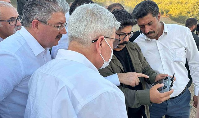 Osmaniye'de çıkan orman yangınına havadan ve karadan müdahale devam ediyor