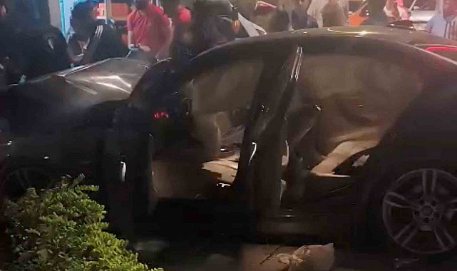 Otomobil park halindeki cipe çarptı: 1 yaralı