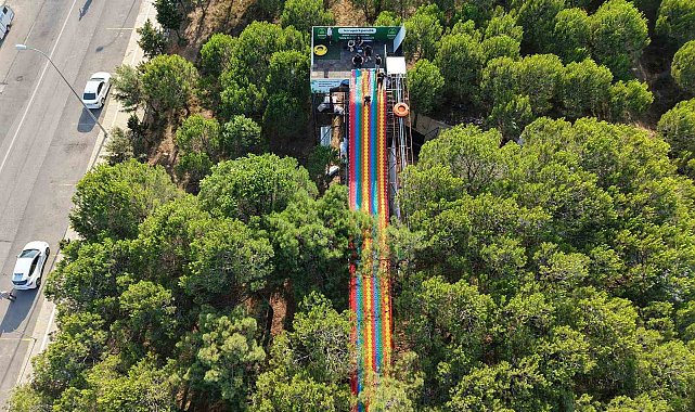 Pendik'te adrenalin ve eğlence bir arada: 161 metrelik dev kaydırak açıldı