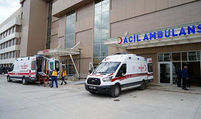 Refahiye'de trafik kazası: 1 ölü, 3 yaralı