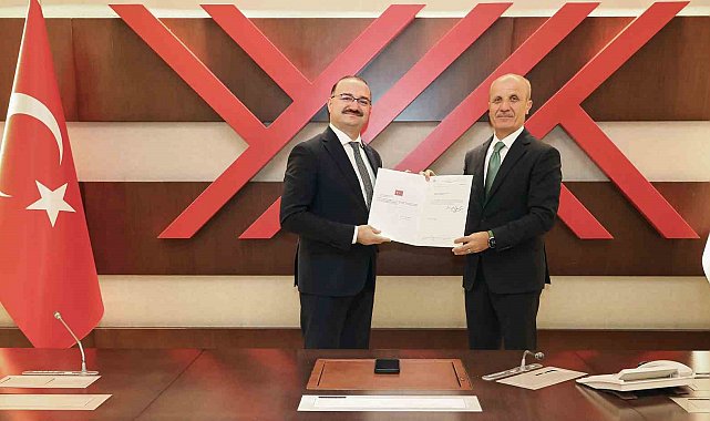 Rektör Hacımüftüoğlu'ndan YÖK Başkanı Özvar'ın ikinci dönemi için tebrik mesajı