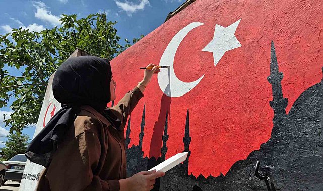 Resim öğretmeninin fırçasıyla mahallenin adı değişti